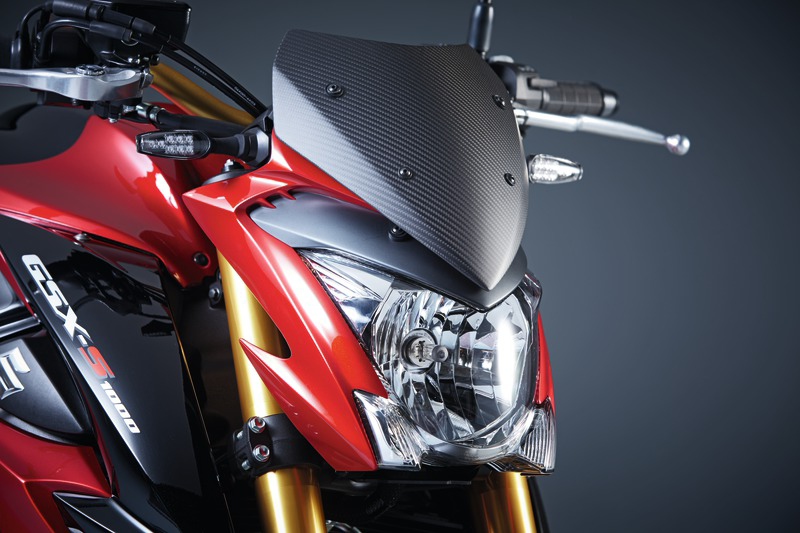 Carbon display cover GSX-S 1000